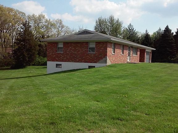 4th image of 4764 Lally Dr