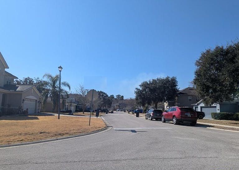 2nd image of 120 Crown Wheel Cir