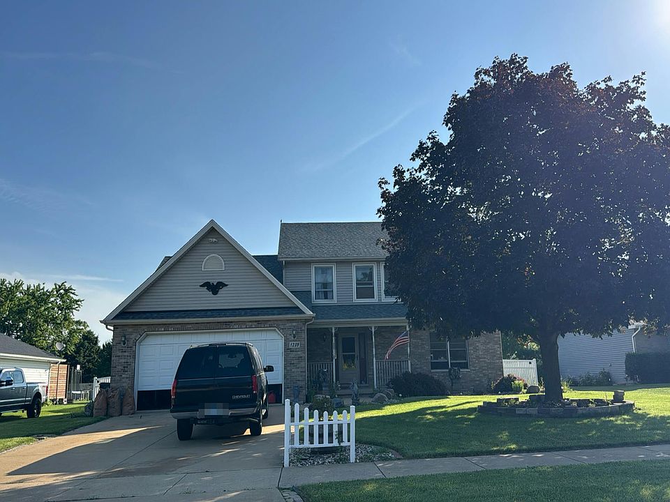 1st image of 1239 Sandhurst Dr
