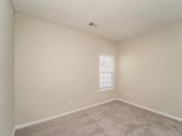 11213 Clayford Rdg — Photo 14