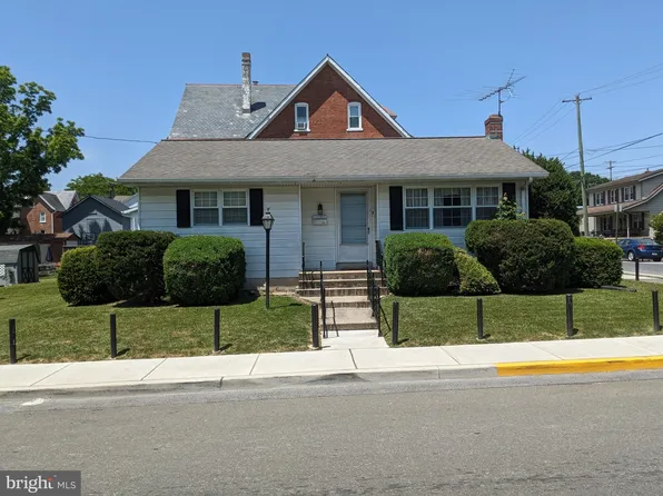 156 N 4th St, Oxford, PA 19363