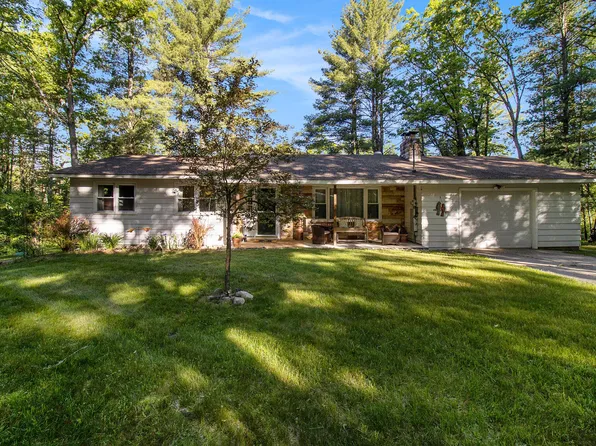 2136 W Bal San Dr, Baldwin, MI 49304