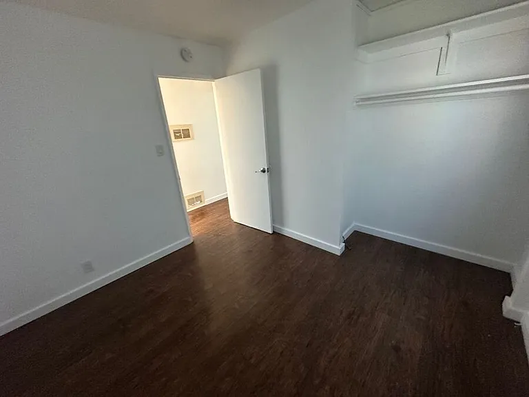 2231 Ward St — Photo 14