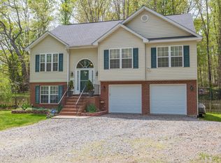 7012 S Shade Tree Ln, Spotsylvania, VA 22551