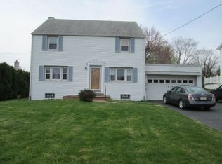 1266 Southampton Rd, Philadelphia, PA 19116