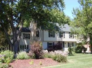 9161 N Fielding Rd, Bayside, WI 53217