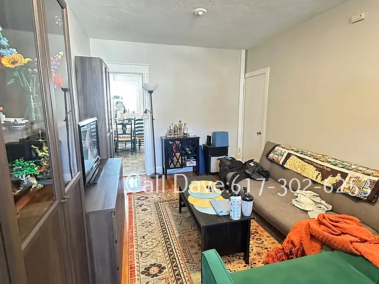 25 Lourdes Ave #5 — Photo 3