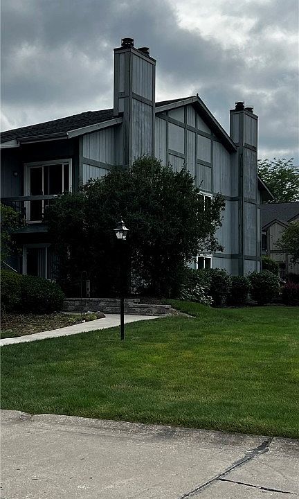 1st image of 9024 Portage Pointe Dr APT C