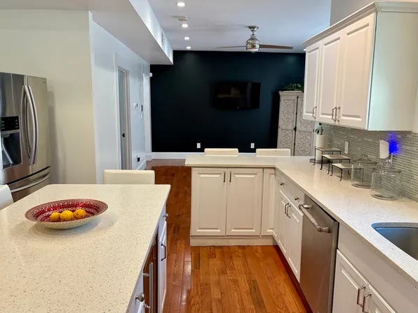 41 Gleason St, Dorchester, MA 02121
