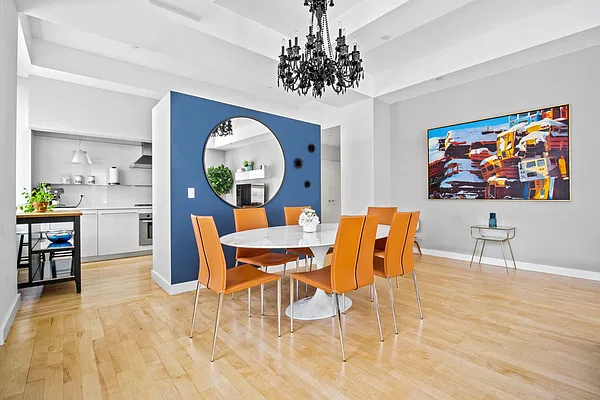 Sold by Compass | media 2
