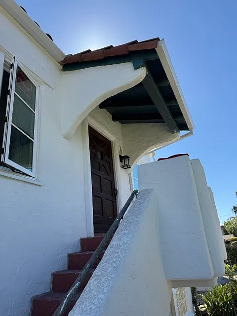1314 E Harvard St — Photo 1