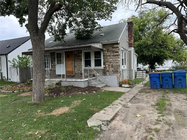 23060 Columbus Ave, Warren, MI 48089