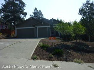 1160 NW 18th St, Bend, OR 97703