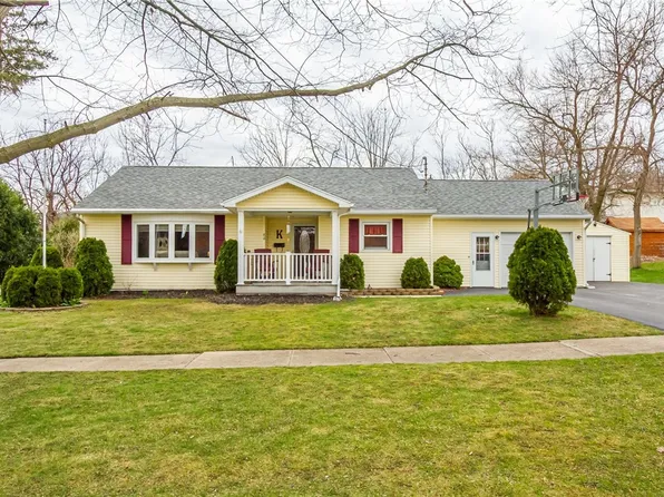 60 Lock St, Clyde, NY 14433