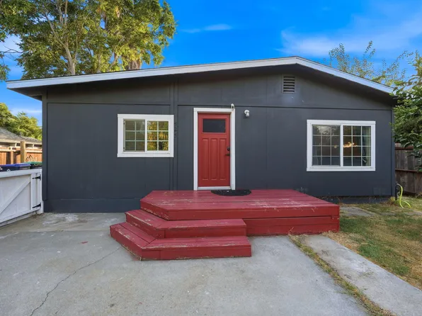 425 San Mateo Ave, Gerber, CA 96035