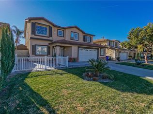 15583 Skylark Ave, Fontana, CA 92336
