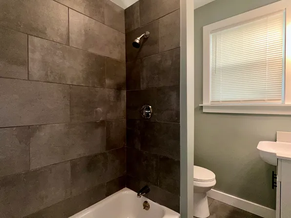 12 What Cheer Ave Floor 2, Providence, RI 02909