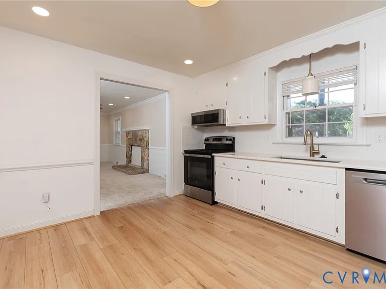 4329 Deertrail Dr — Photo 5