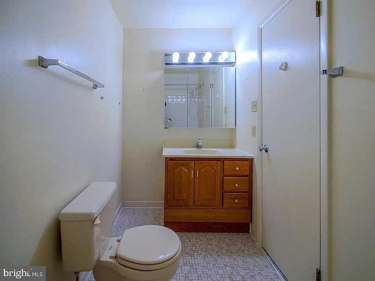 1001 Winfield Ct — Photo 37