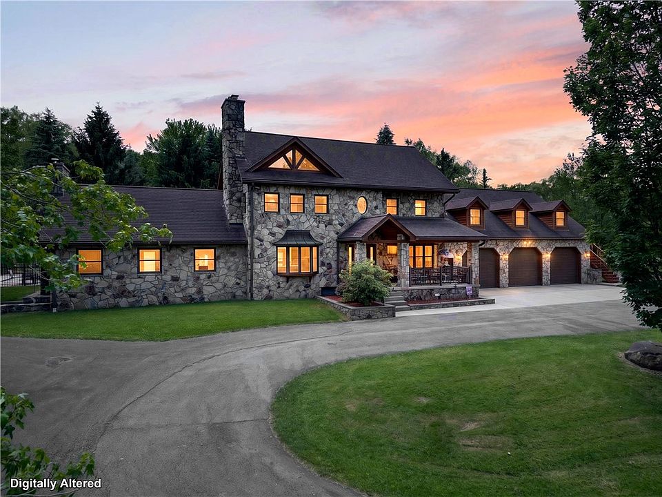 1st image of 134 Twin Lake Ln