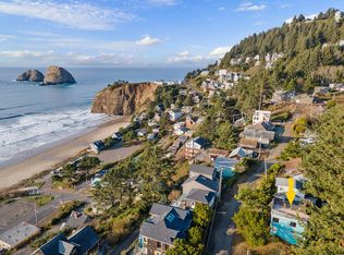 1565 Sunset Ave, Tillamook, OR 97141