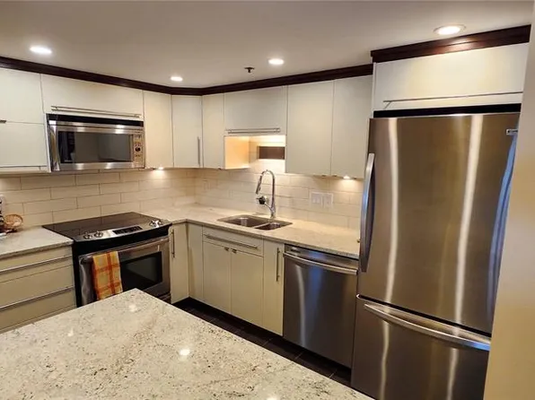 UNIT 1007-311 6th AVENUE N, Saskatoon, SK S7K 7A9