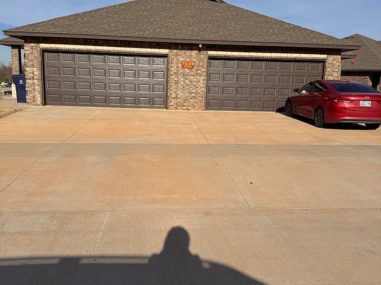 7525 Redbud Villas Ct — Photo 4