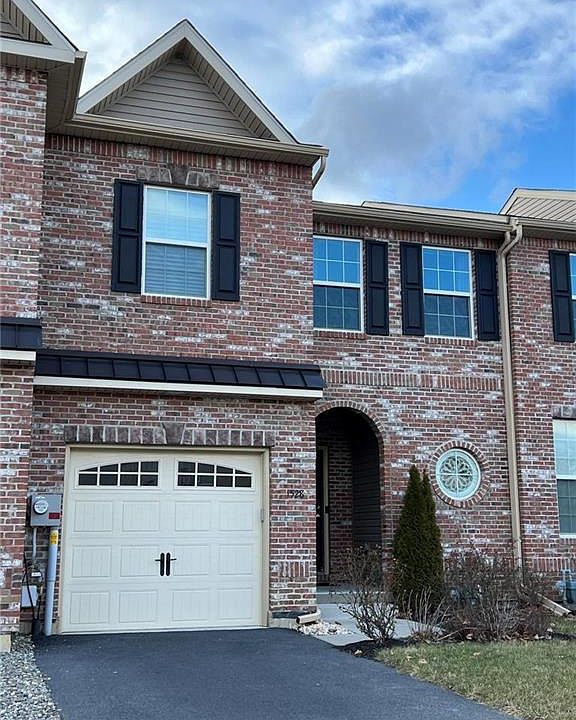 1st image of 1528 Tarpan Ln S