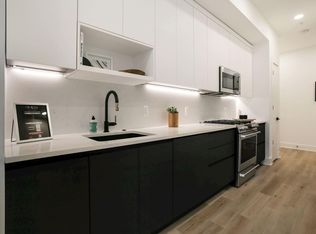 2566 University Pl NW #201, Washington, DC 20009