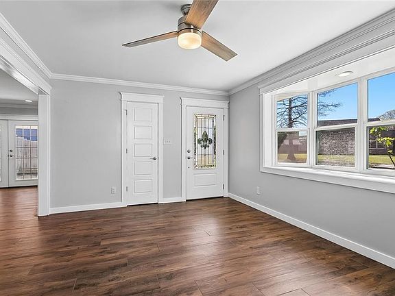 2nd image of 10133 Stephen Dr