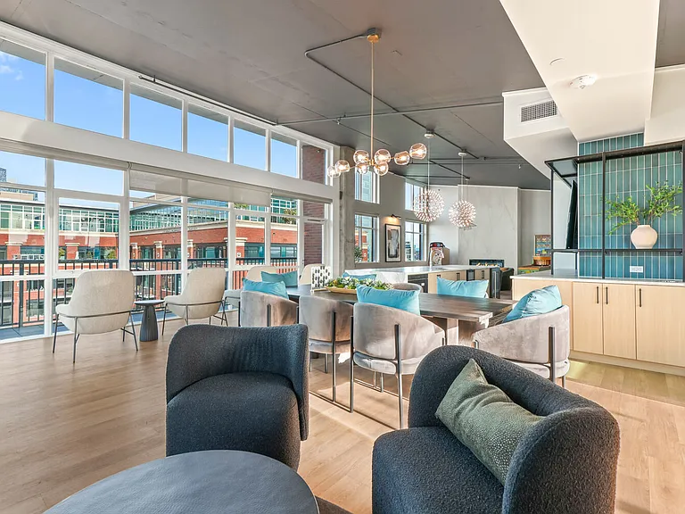 Asa Flats and Lofts — Photo 6