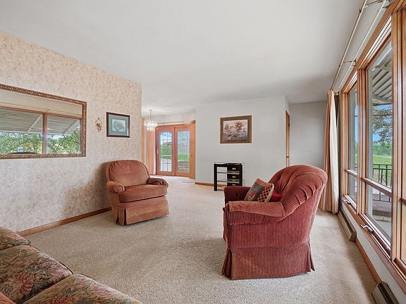 5th image of 1111 Robin Rd