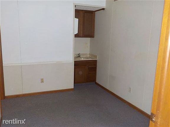Flushing Rd. 3037 11-12-15 009