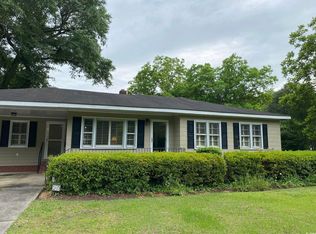212 E Cottonwood St, Andrews, SC 29510