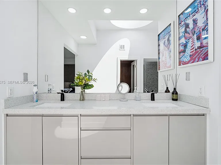 14401 Sunset Ln — Photo 48
