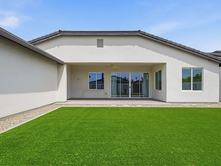 8503 E Amelia Ave — Photo 40