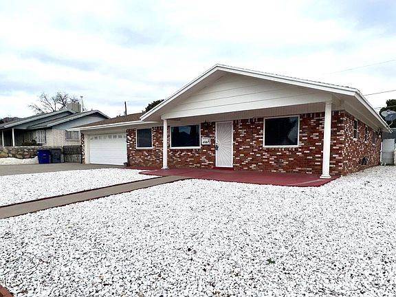 3rd image of 4705 Blossom Ave