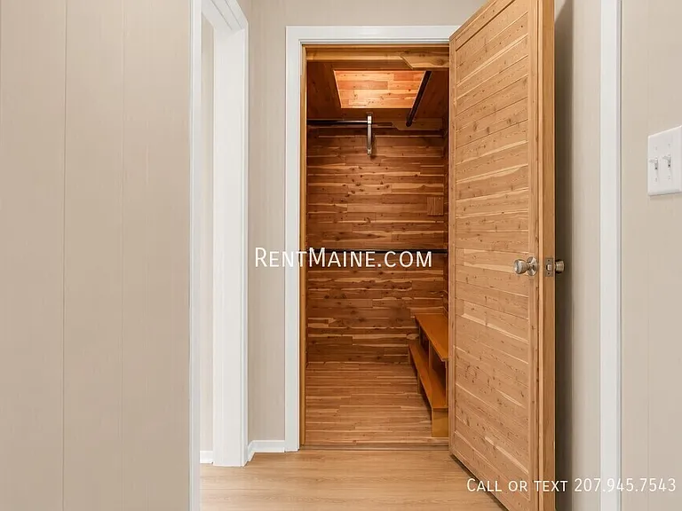 38 Jefferson St #1 — Photo 17