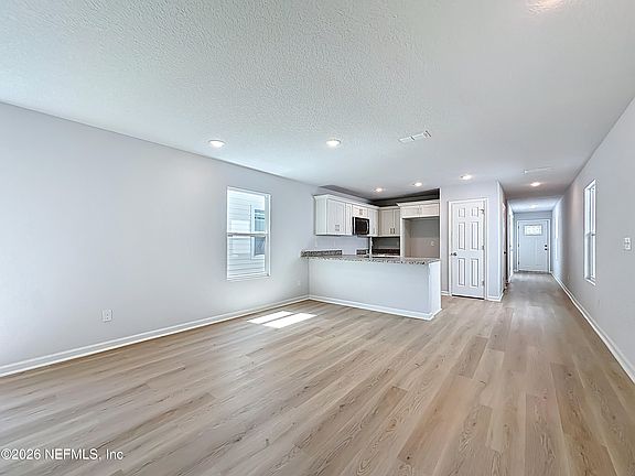 4th image of 1245 E 13TH Street