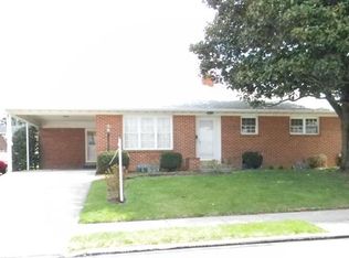 213 Willow St, Hanover, PA 17331