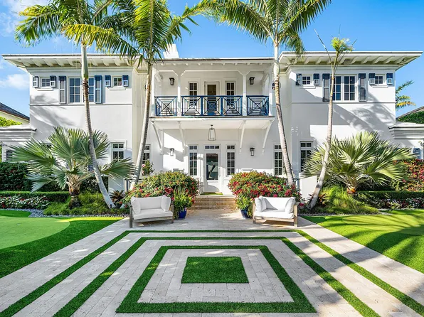 1041 Seaspray Avenue, Delray Beach, FL 33483