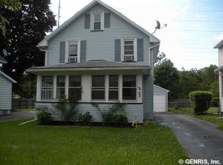 504 Bennington Dr, Rochester, NY 14616