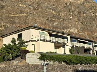 9021 Crescent Bar Rd NW APT 1, Quincy, WA 98848