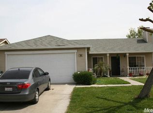 1008 Blue Bonnet Dr, Newman, CA 95360