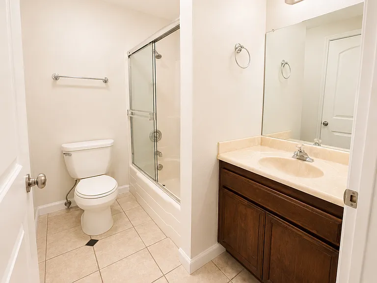 5543 Shasta Ln #14 — Photo 7