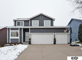 7350 S 183rd St, Omaha, NE 68136