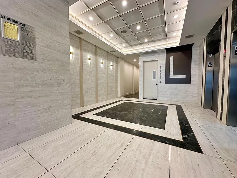 2708 Church Ave #5B — Photo 13