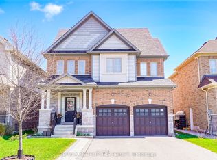 82 McRoberts Cres, Clarington, ON L1E0H4