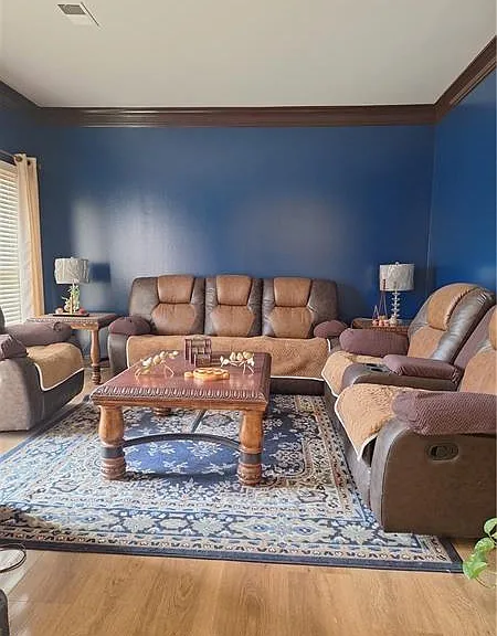 100 Sunvalley Dr — Photo 3