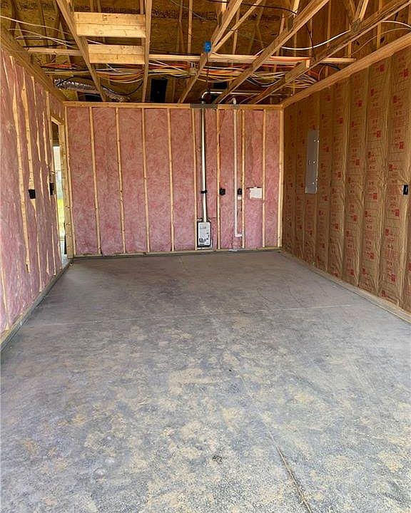 2nd image of 1365 Onyx Ave